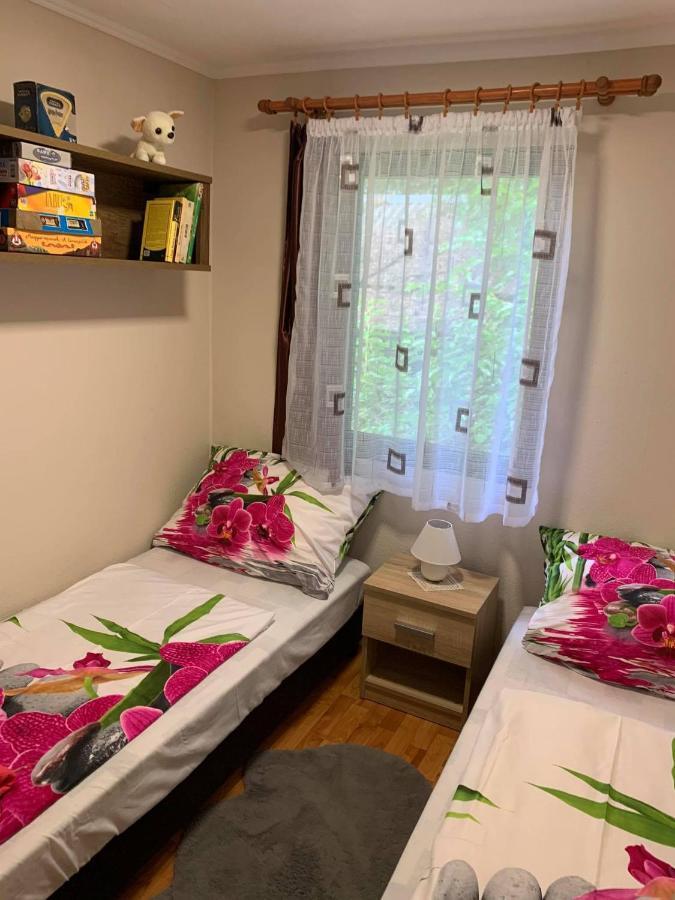Füge-Fa-Ház Vásárosnamény - Gergelyiugornya Apartamento Exterior foto