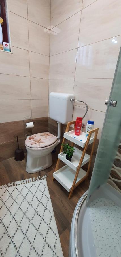 Füge-Fa-Ház Vásárosnamény - Gergelyiugornya Apartamento Exterior foto