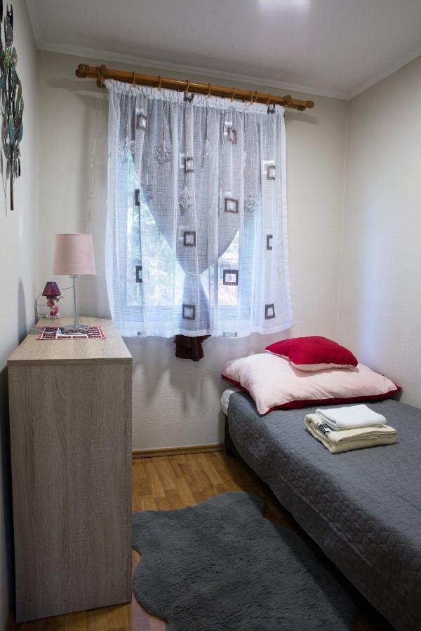 Füge-Fa-Ház Vásárosnamény - Gergelyiugornya Apartamento Exterior foto